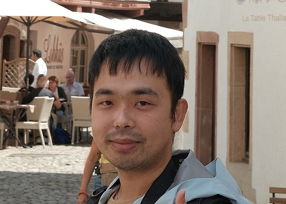 Runzhang Qi